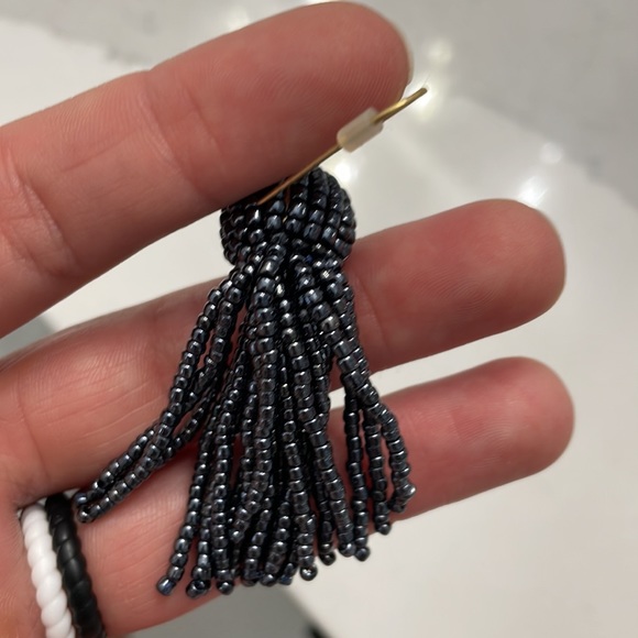 Madewell earrings - Picture 3 of 3